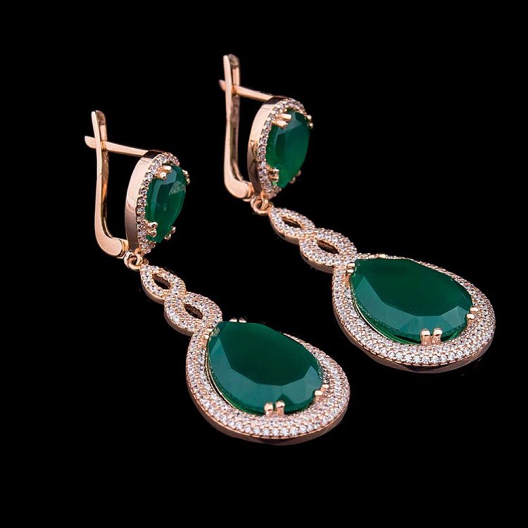 Золотые серьги с хризопразом и фианитами с03835 от ювелирного магазина Оникс - 1