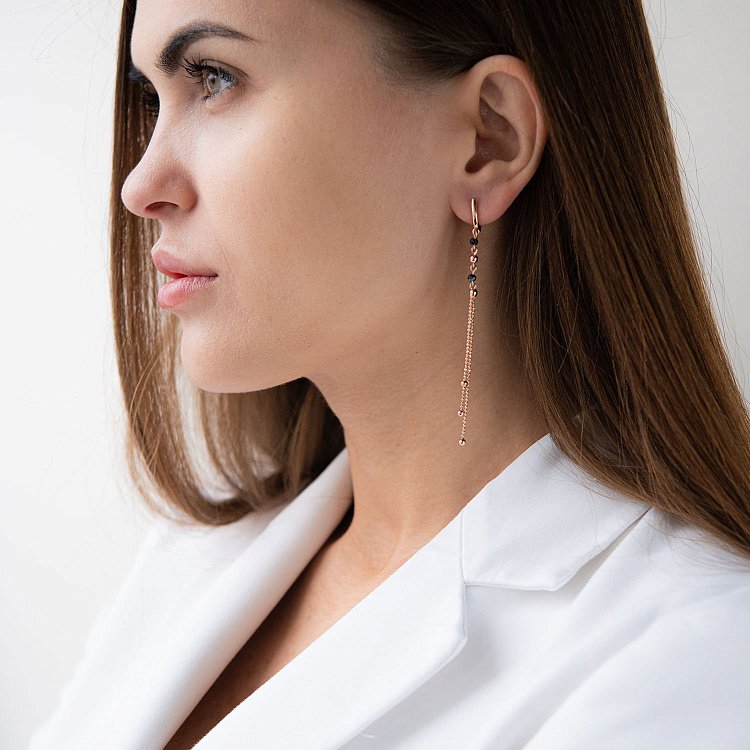 Золотые серьги "Шарики" с черными фианитами с07169 от ювелирного магазина Оникс - 1