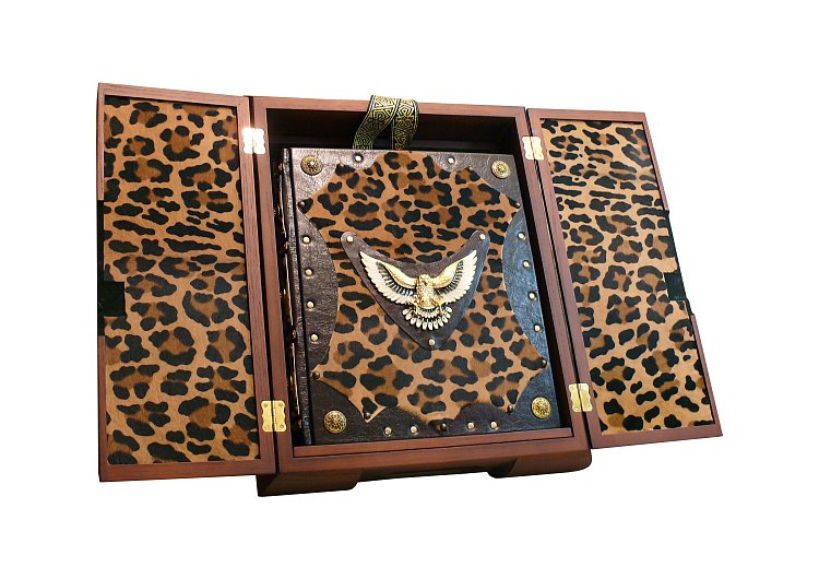 БЛЮХЕЛЬ К. ОХОТА (LUCE LEOPARDO) ОЦИ1411 от ювелирного магазина Оникс - 2