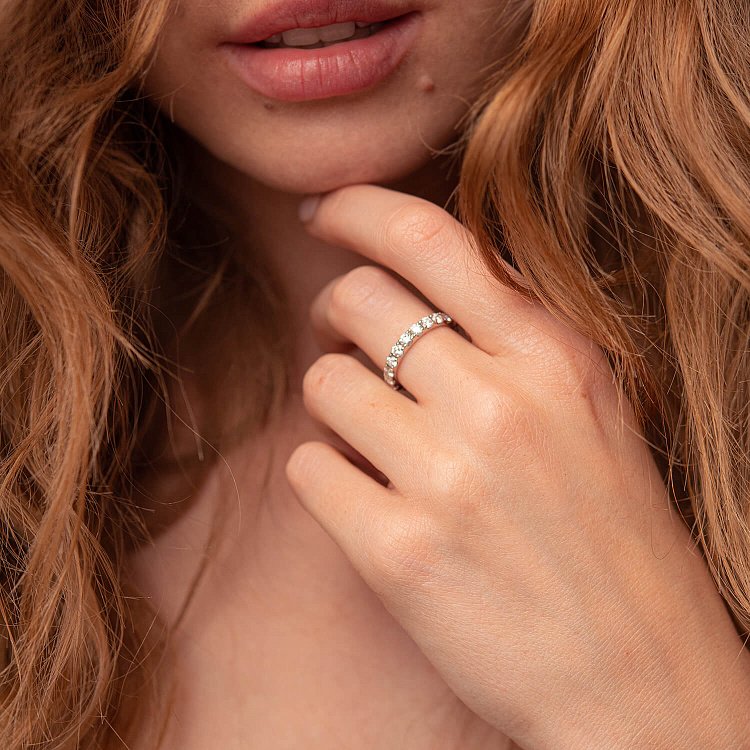 Каблучка з діамантами в білому золоті 101-10131(16.5) від ювелірного магазину Онікс - 5