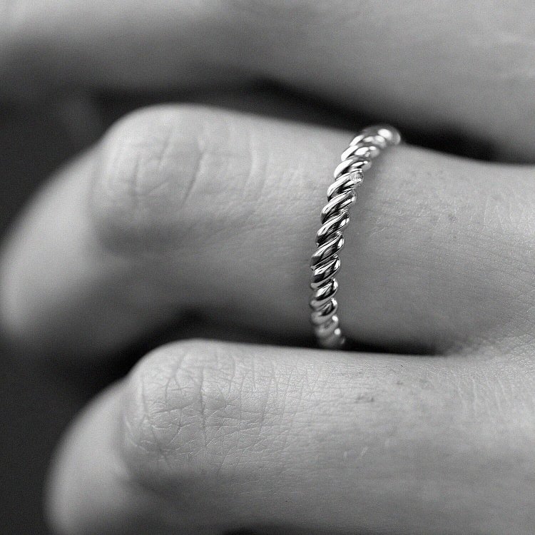 Каблучка "Margaret" у білому золоті к07518 від ювелірного магазину Онікс - 3