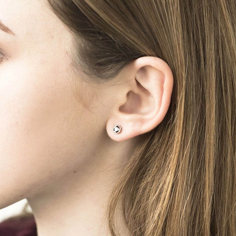 Золотые серьги-пусеты с бриллиантами EK188 от ювелирного магазина Оникс - 2