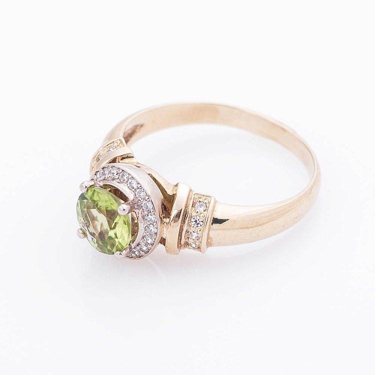 Золотое кольцо с хризопразом и фианитами 02-0468.0.5230 - 1 Золотое кольцо с хризопразом и фианитами 02-0468.0.5230 от ювелирного магазина Оникс - 1