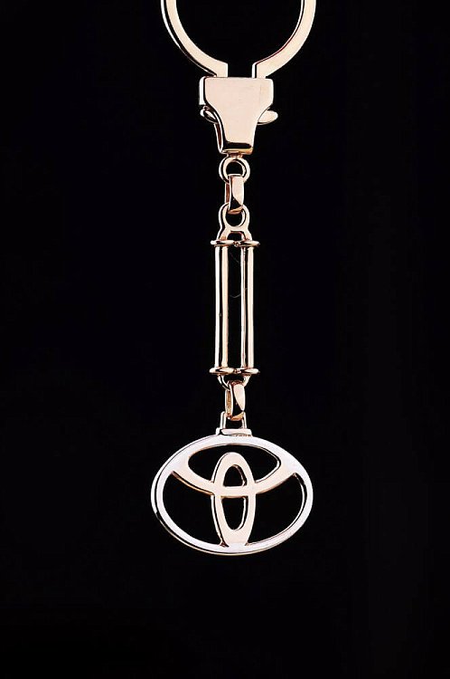 Брелок" Toyota" бр00001т от ювелирного магазина Оникс - 1