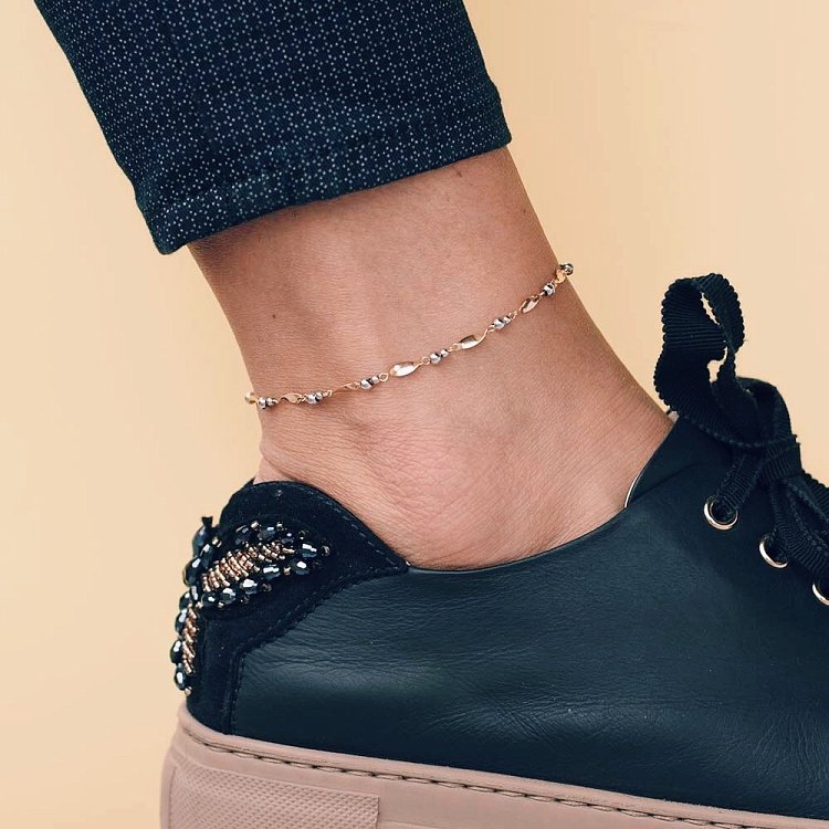 Золотий браслет на ногу б01722 від ювелірного магазину Онікс