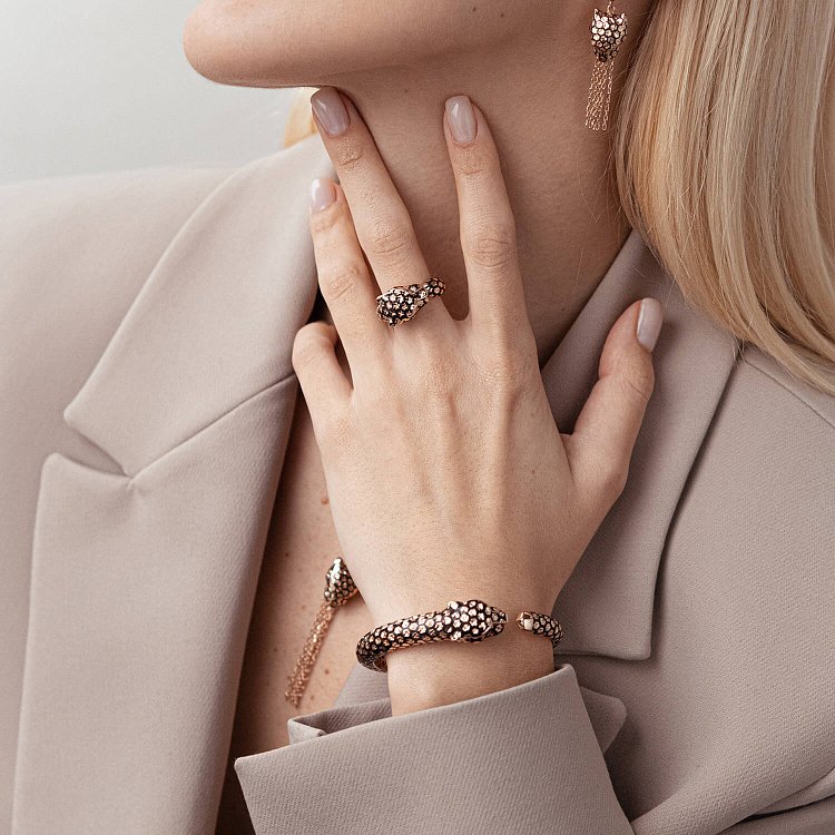 Золотые серьги "Пантеры" (эмаль, фианиты) с07715 от ювелирного магазина Оникс - 3