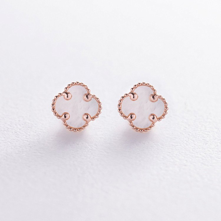 Cерьги - пусеты "Клевер" с перламутром mini (красное золото) с08403 от ювелирного магазина Оникс - 4