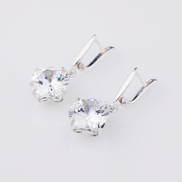 Серебряные серьги с фианитами 121861 от ювелирного магазина Оникс - 1