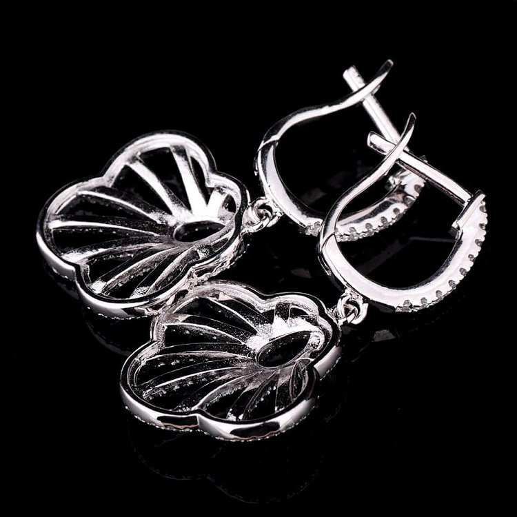 Срібні сережки з фіанітами (родій) 121408 від ювелірного магазину Онікс - 2