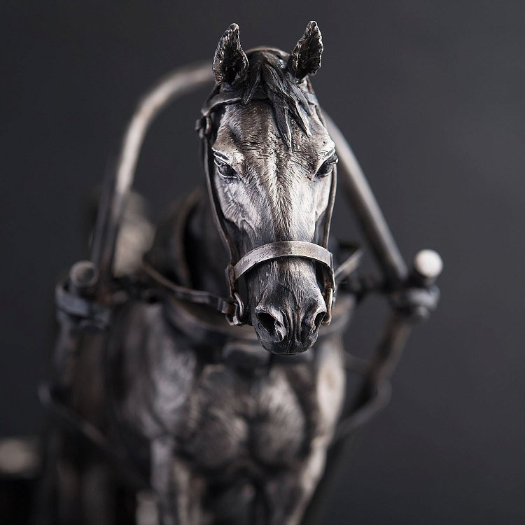 Срібна фігура ручної роботи извозчик від ювелірного магазину Онікс - 5