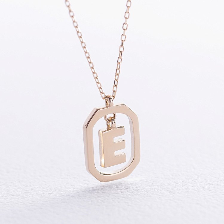 Колье с буквой "Е" в желтом золоте кол02463Е от ювелирного магазина Оникс