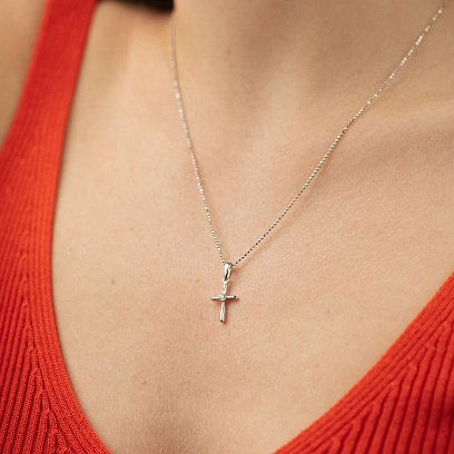 Хрестик з фіанітами в білому золоті п03839 №2