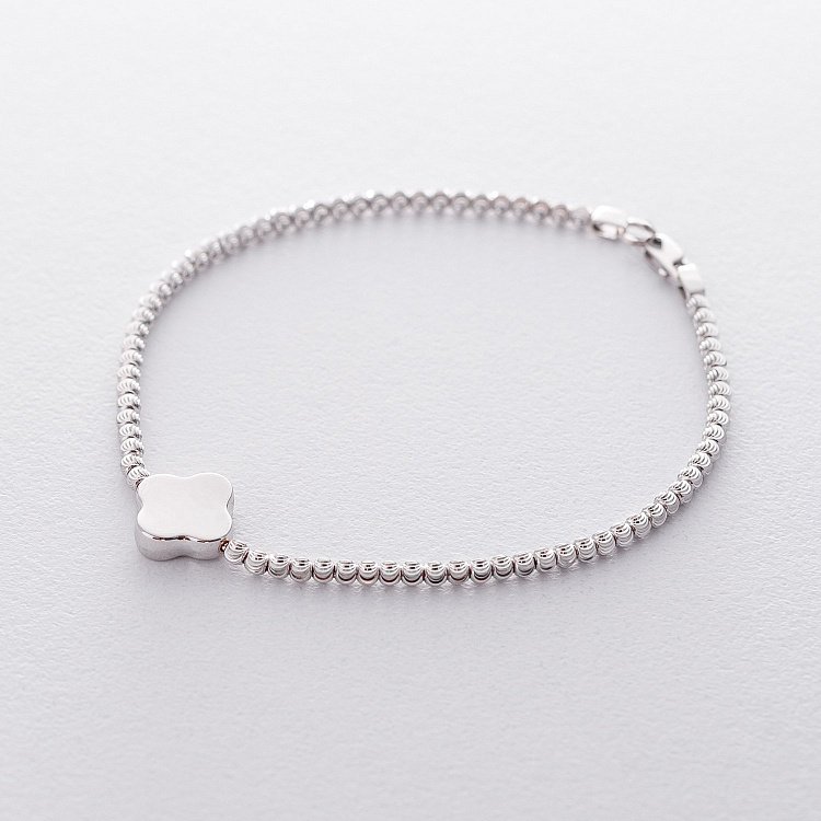 Шариковый браслет "Клевер" из белого золота б04166 от ювелирного магазина Оникс