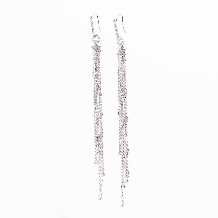 Серебряные серьги с фианитами 122018 от ювелирного магазина Оникс - 1