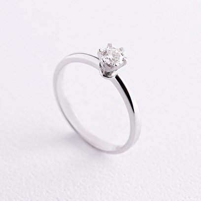 Помолвочное золотое кольцо с бриллиантом 220071121