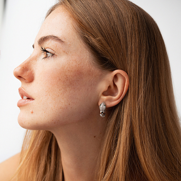 Серьги "Змеи" в белом золоте (фианиты) с09200 от ювелирного магазина Оникс - 1