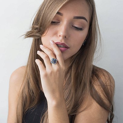 Золота каблучка з сапфірами, діамантами і уваровітом кб0087gm №5