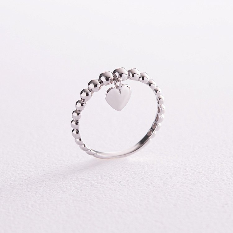 Шариковое кольцо "Сердечко" в белом золоте к07101 от ювелирного магазина Оникс