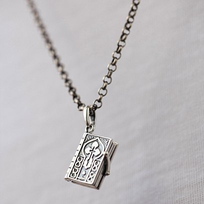 Срібна підвіска "Книга з молитвою Отче Наш" (чорніння) 132732 №4