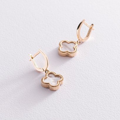 Серьги "Клевер" в желтом золоте (перламутр) с07552 №3