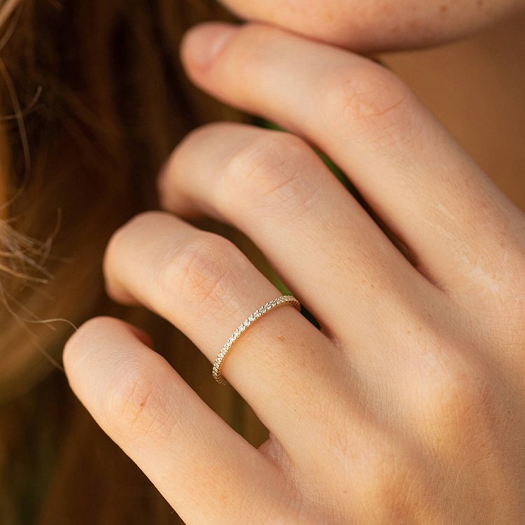 Кольцо с дорожкой бриллиантов (желтое золото) 217843121 от ювелирного магазина Оникс - 3