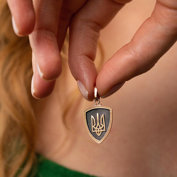 Кулон "Герб України - Тризуб" у червоному золоті п03740 від ювелірного магазину Онікс - 1