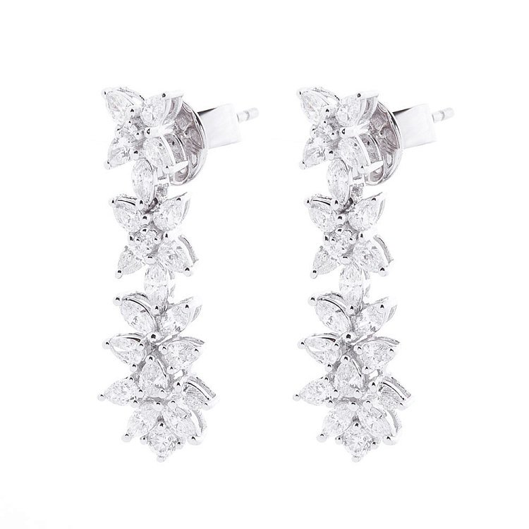 Золотые серьги-пусеты с бриллиантами сб0270ar от ювелирного магазина Оникс - 1