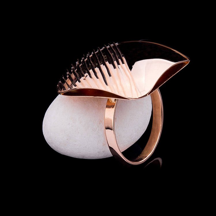 Золотое кольцо к01737к от ювелирного магазина Оникс - 1