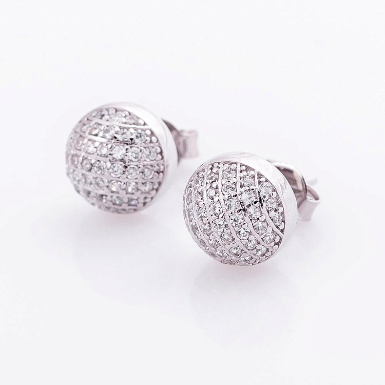 Срібні сережки-пусети з фіанітами 121917 від ювелірного магазину Онікс