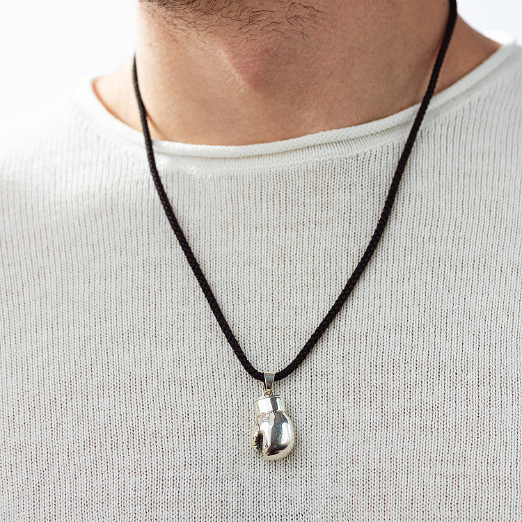 Серебряный кулон "Боксерская перчатка" 1401 от ювелирного магазина Оникс - 1