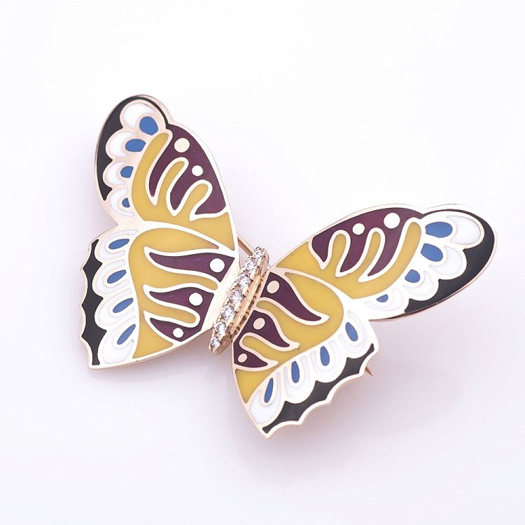 Золота брошка "Метелик" з емаллю 660111E від ювелірного магазину Онікс