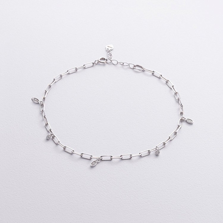 Серебряный браслет с фианитами на ногу 905-01606 от ювелирного магазина Оникс