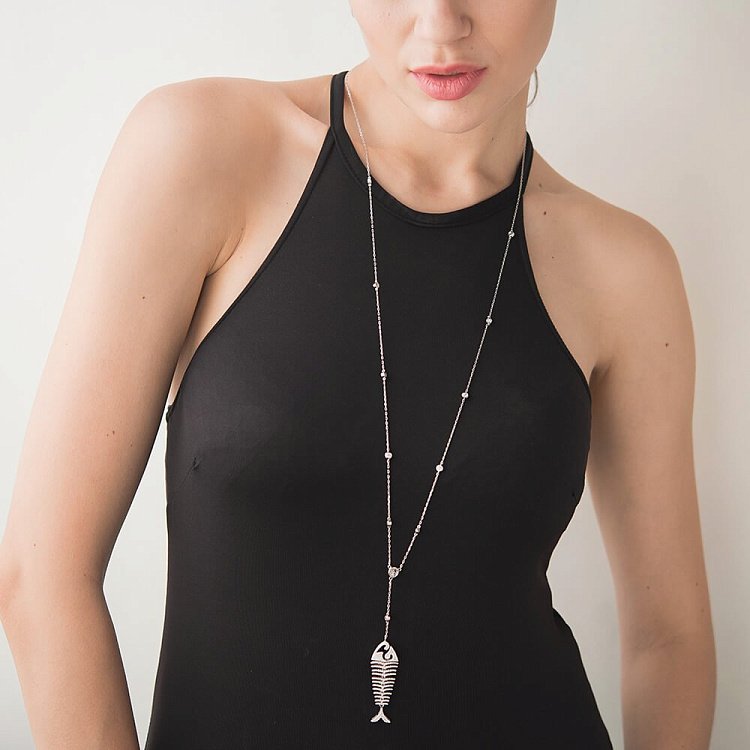 Серебряное колье "Рыбка" с фианитами 18287 от ювелирного магазина Оникс - 1