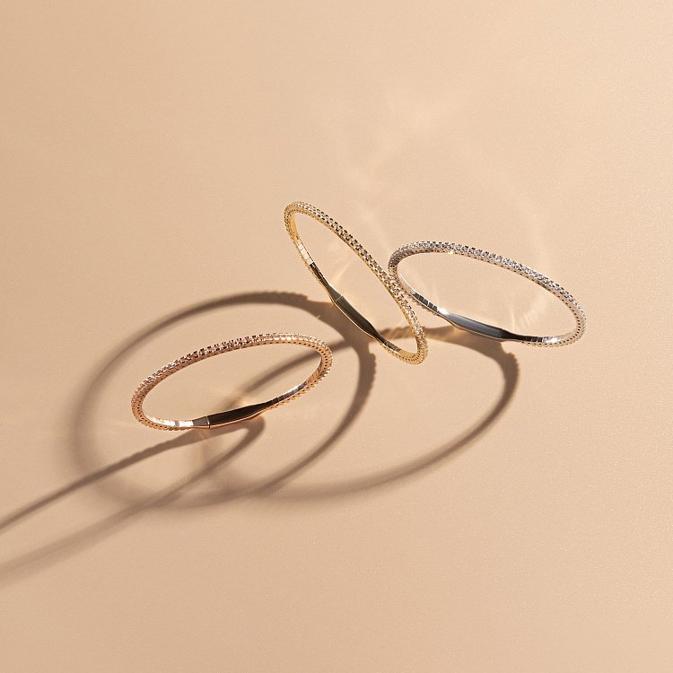 Золотой браслет "Clarice" с дорожкой камней б05478 от ювелирного магазина Оникс - 13