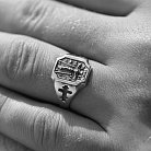 Серебряное кольцо с распятием (чернение) 112201 от ювелирного магазина Оникс - 1