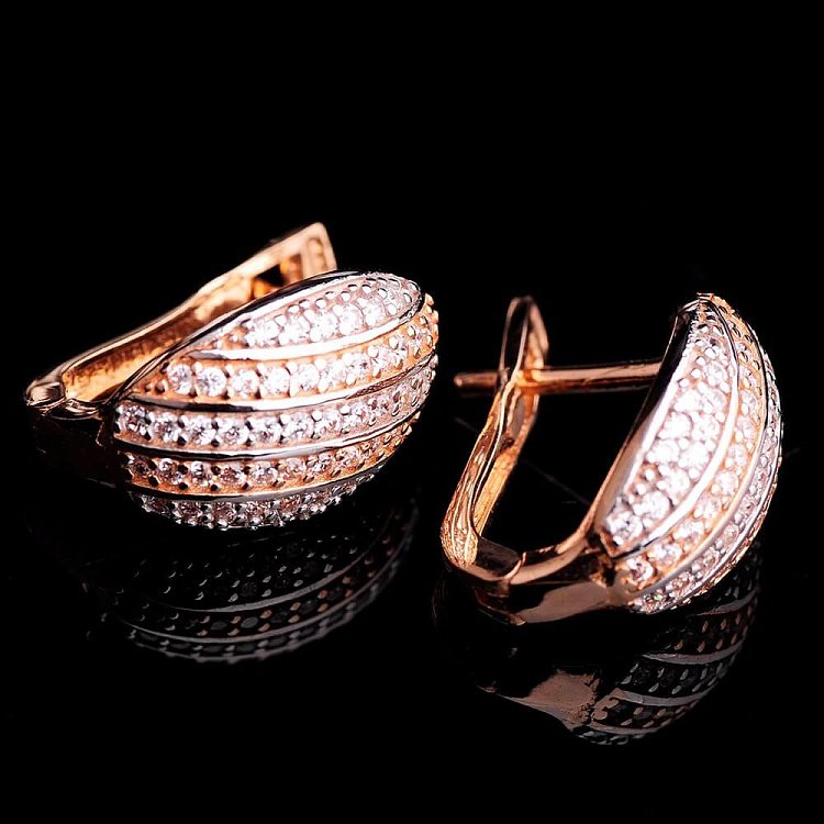 Золотые женские сережки с фианитами с01920 от ювелирного магазина Оникс - 1