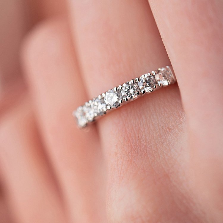 Золотое кольцо с бриллиантами кб0369nl от ювелирного магазина Оникс - 1