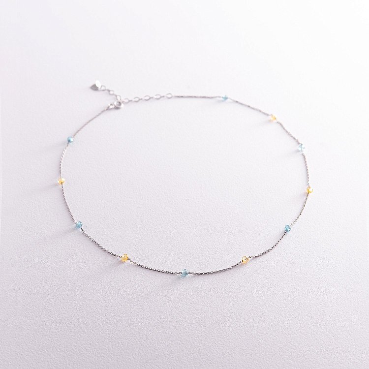 Колье "Free" в белом золоте (голубые и желтые фианиты) кол02292 от ювелирного магазина Оникс