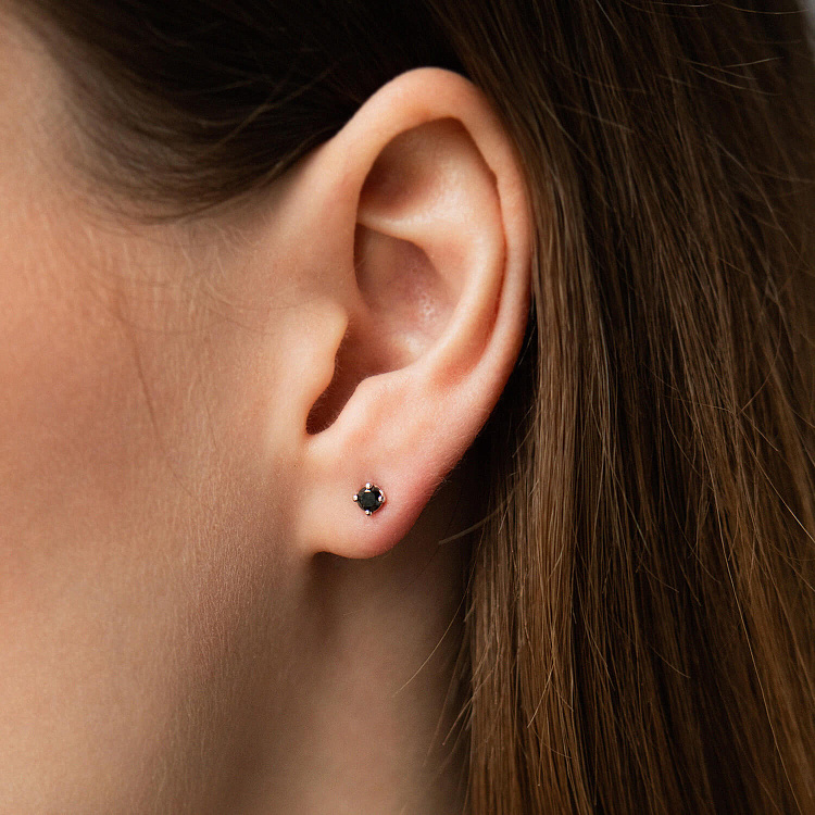 Золоті сережки - пусети з чорними діамантами сб0438y від ювелірного магазину Онікс - 7