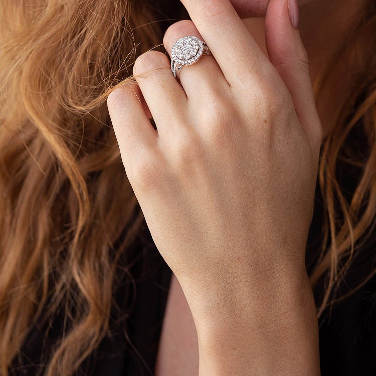 Кольцо в белом золоте с бриллиантами ккит611 от ювелирного магазина Оникс - 1