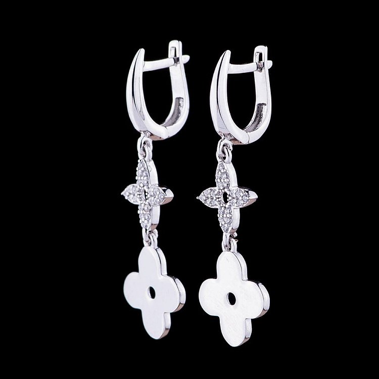 Золоті сережки "Конюшина" з фіанітами с04856 від ювелірного магазину Онікс - 1