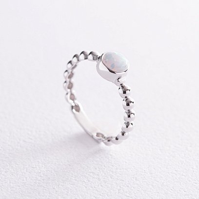 Шариковое кольцо с синт. опалом (белое золото) к07194