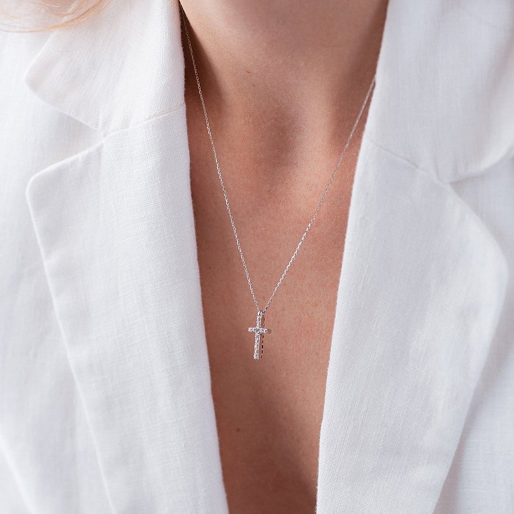 Золотое колье с крестиком (черные и белые фианиты) кол00816 от ювелирного магазина Оникс - 3