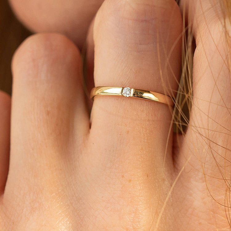 Каблучка з діамантом в жовтому золоті кб0554м від ювелірного магазину Онікс - 1