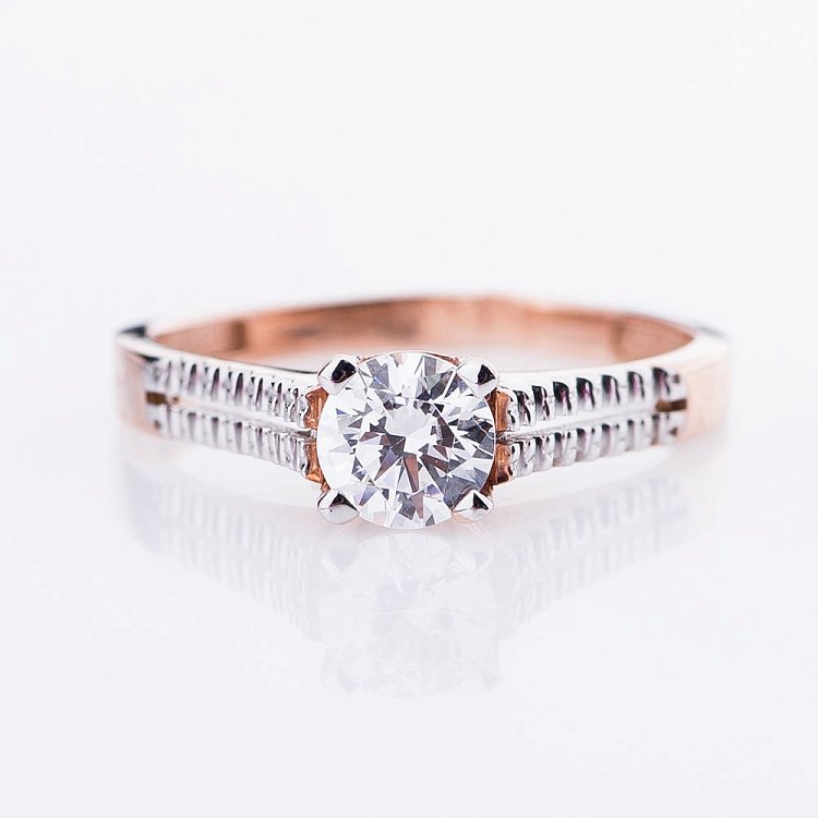 Помолвочное золотое кольцо с фианитами к04284 от ювелирного магазина Оникс - 2