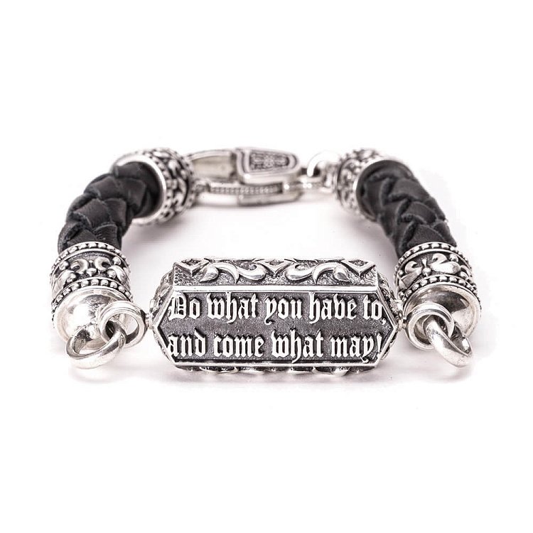 Браслет из серебра и кожи "Делай, что должен, и будет как надо!" tlwyhtodo от ювелирного магазина Оникс - 1