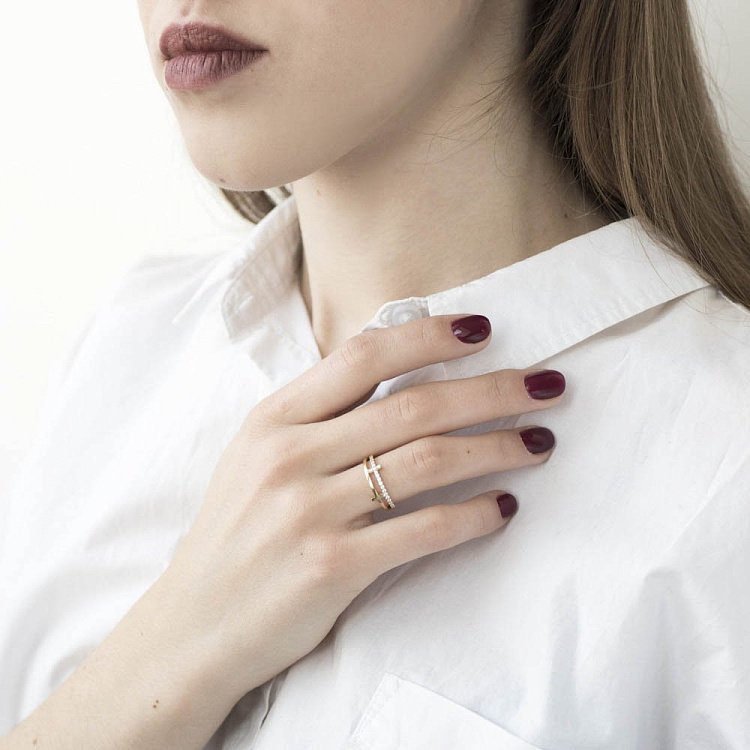 Золотий перстень з хрестиками (фіаніт) к06111 від ювелірного магазину Онікс - 3