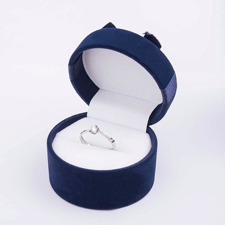 Золота каблучка з діамантами кб0047 - 3 Золота каблучка з діамантами кб0047 від ювелірного магазину Онікс - 3