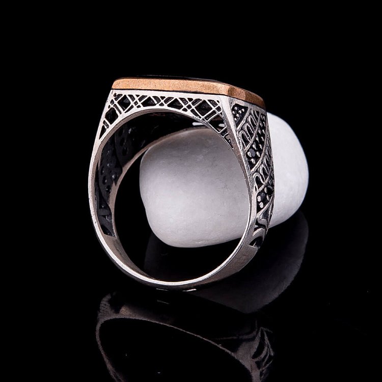 Срібна печатка з емаллю 111317 від ювелірного магазину Онікс - 1