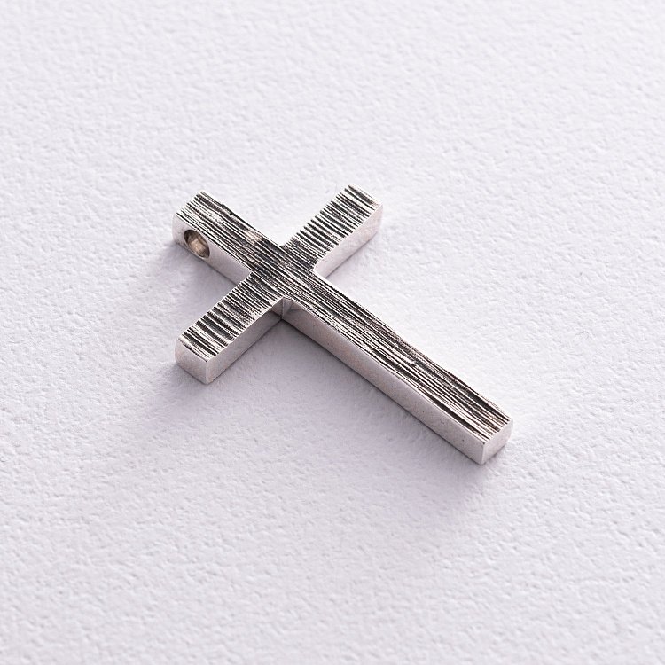 Серебряный крестик с чернением (кулон под чокер) 1101P от ювелирного магазина Оникс